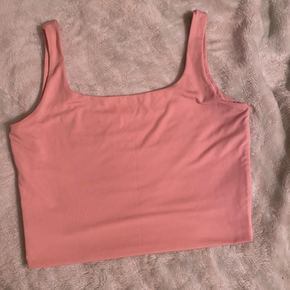 Crop tops
